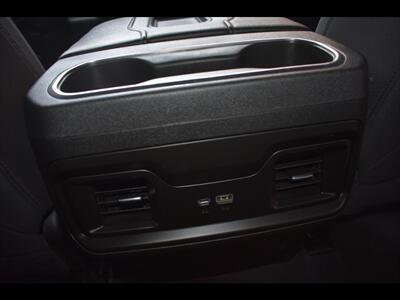 2022 Chevrolet Silverado 1500 LT - Photo 28 - Mesa, AZ 85201