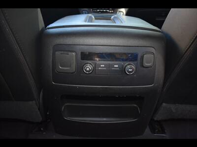 2019 Chevrolet Tahoe LT - Photo 32 - Mesa, AZ 85201