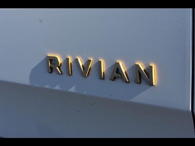 2023 Rivian R1S Adventure   - Photo 66 - Mesa, AZ 85201