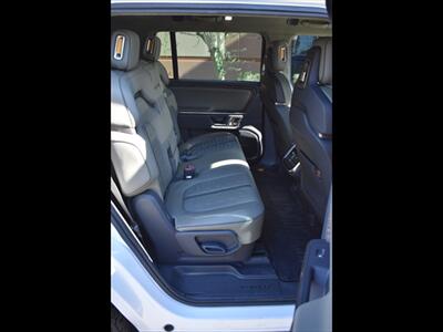 2023 Rivian R1S Adventure   - Photo 31 - Mesa, AZ 85201