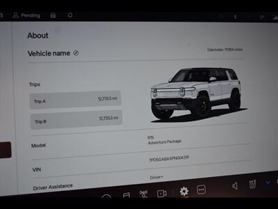 2023 Rivian R1S Adventure   - Photo 67 - Mesa, AZ 85201