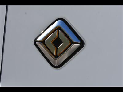 2023 Rivian R1S Adventure   - Photo 60 - Mesa, AZ 85201