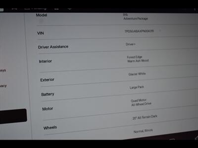 2023 Rivian R1S Adventure   - Photo 68 - Mesa, AZ 85201