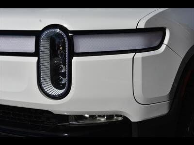 2023 Rivian R1S Adventure   - Photo 55 - Mesa, AZ 85201