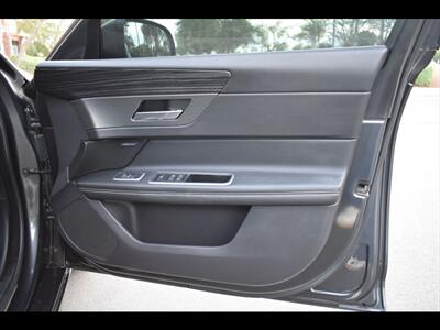 2016 Jaguar XF S - Photo 33 - Mesa, AZ 85201