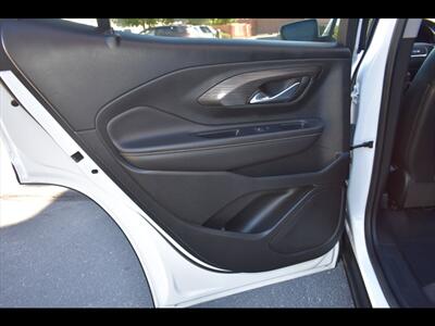 2023 GMC Terrain SLT - Photo 22 - Mesa, AZ 85201