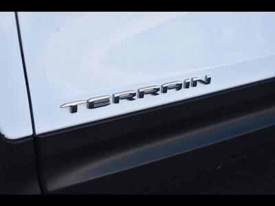 2023 GMC Terrain SLT - Photo 48 - Mesa, AZ 85201