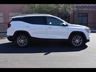 2023 GMC Terrain SLT - Photo 1 - Mesa, AZ 85201