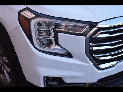 2023 GMC Terrain SLT - Photo 44 - Mesa, AZ 85201