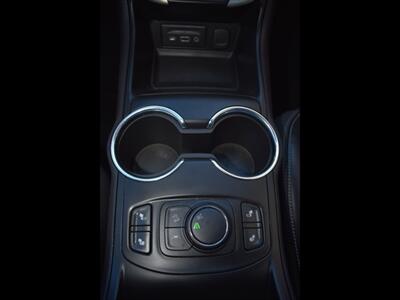 2023 GMC Terrain SLT - Photo 13 - Mesa, AZ 85201