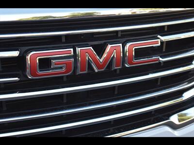 2023 GMC Terrain SLT - Photo 45 - Mesa, AZ 85201
