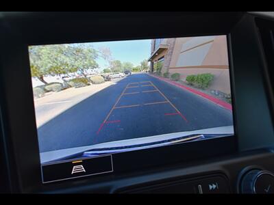 2023 GMC Terrain SLT - Photo 11 - Mesa, AZ 85201