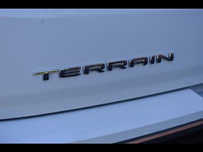 2023 GMC Terrain SLT - Photo 50 - Mesa, AZ 85201