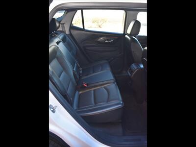 2023 GMC Terrain SLT - Photo 26 - Mesa, AZ 85201