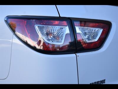 2017 Chevrolet Traverse LT   - Photo 51 - Mesa, AZ 85201