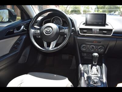 2016 Mazda Mazda3 i Touring   - Photo 27 - Mesa, AZ 85201