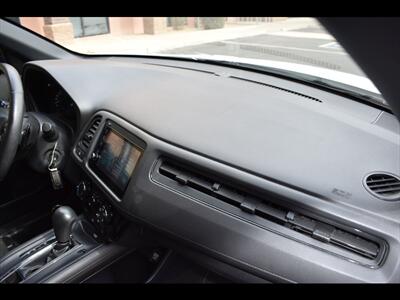 2021 Honda HR-V Sport   - Photo 36 - Mesa, AZ 85201
