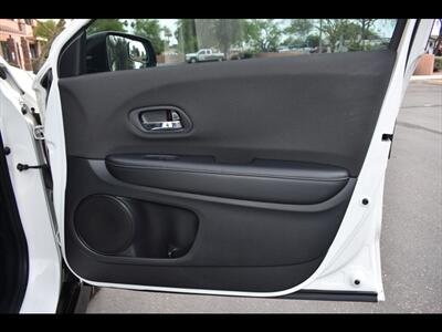 2021 Honda HR-V Sport   - Photo 34 - Mesa, AZ 85201