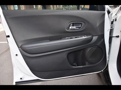 2021 Honda HR-V Sport   - Photo 18 - Mesa, AZ 85201