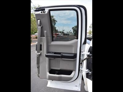 2019 Ford F-250 Super Duty XL   - Photo 33 - Mesa, AZ 85201