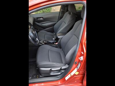 2019 Toyota Corolla Hatchback SE   - Photo 16 - Mesa, AZ 85201