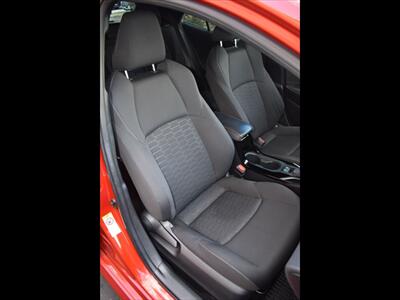 2019 Toyota Corolla Hatchback SE   - Photo 34 - Mesa, AZ 85201