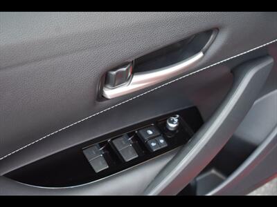 2019 Toyota Corolla Hatchback SE   - Photo 19 - Mesa, AZ 85201