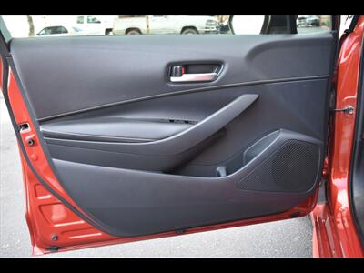 2019 Toyota Corolla Hatchback SE   - Photo 18 - Mesa, AZ 85201