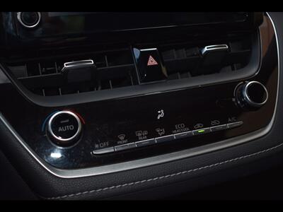 2019 Toyota Corolla Hatchback SE   - Photo 12 - Mesa, AZ 85201