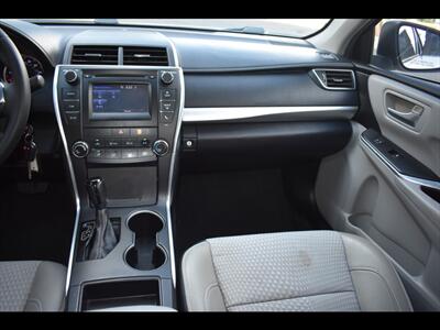 2015 Toyota Camry SE   - Photo 28 - Mesa, AZ 85201