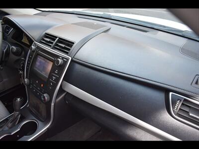 2015 Toyota Camry SE   - Photo 34 - Mesa, AZ 85201