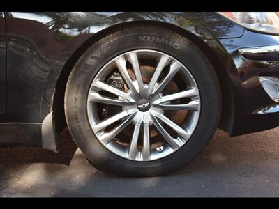 2013 Hyundai Genesis 3.8L - Photo 38 - Mesa, AZ 85201