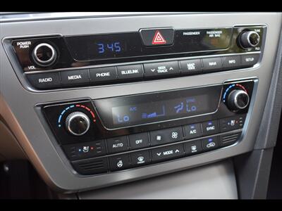 2015 Hyundai SONATA Sport - Photo 12 - Mesa, AZ 85201