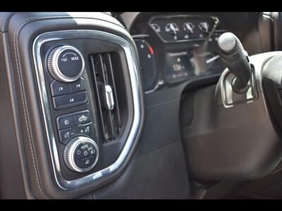 2021 GMC Sierra 2500HD SLE - Photo 14 - Mesa, AZ 85201