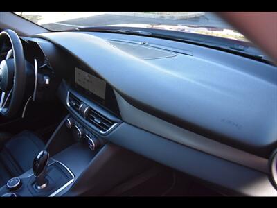 2018 Alfa Romeo Giulia Ti Sport   - Photo 36 - Mesa, AZ 85201