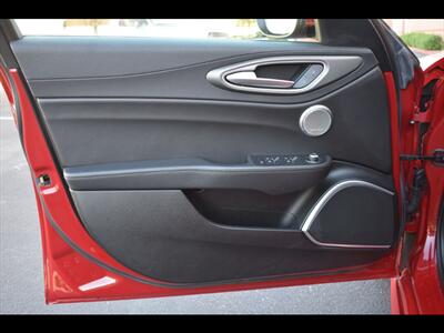 2018 Alfa Romeo Giulia Ti Sport   - Photo 18 - Mesa, AZ 85201