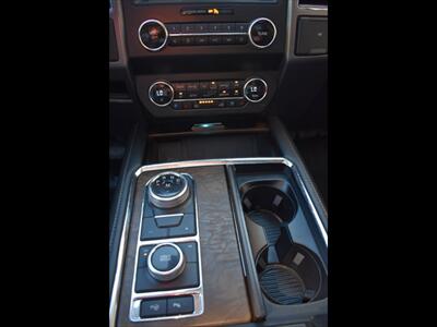 2020 Ford Expedition MAX Platinum - Photo 12 - Mesa, AZ 85201