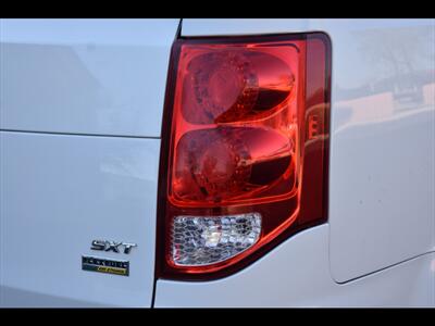 2019 Dodge Grand Caravan SXT   - Photo 50 - Mesa, AZ 85201
