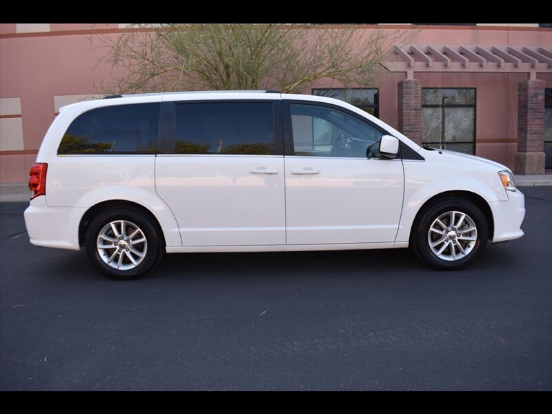 2019 Dodge Grand Caravan SXT - Photo 1 - Mesa, AZ 85201