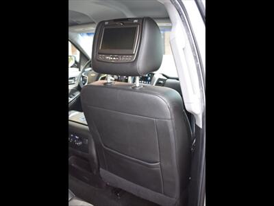 2016 Chevrolet Suburban LT   - Photo 28 - Mesa, AZ 85201