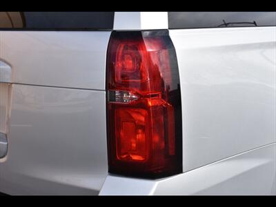 2016 Chevrolet Suburban LT   - Photo 52 - Mesa, AZ 85201