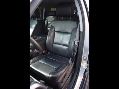 2016 Chevrolet Suburban LT   - Photo 11 - Mesa, AZ 85201