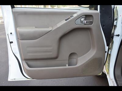 2016 Nissan Frontier SV V6 - Photo 15 - Mesa, AZ 85201
