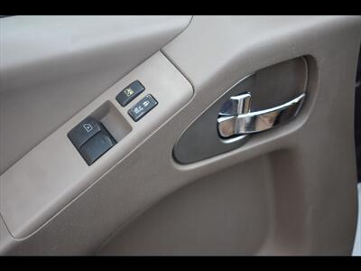 2016 Nissan Frontier SV V6 - Photo 16 - Mesa, AZ 85201