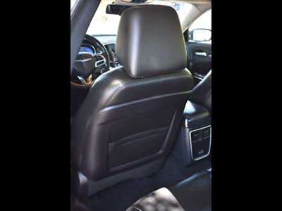 2020 Chrysler 300 Touring   - Photo 21 - Mesa, AZ 85201