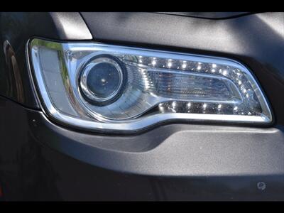 2020 Chrysler 300 Touring   - Photo 45 - Mesa, AZ 85201