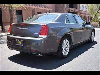 2020 Chrysler 300 Touring   - Photo 7 - Mesa, AZ 85201