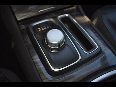 2020 Chrysler 300 Touring   - Photo 13 - Mesa, AZ 85201