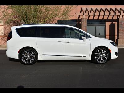 2018 Chrysler Pacifica Limited   - Photo 1 - Mesa, AZ 85201