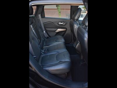 2017 Jeep Cherokee Limited   - Photo 27 - Mesa, AZ 85201